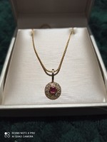 14k aranylanc brilles medállal