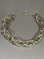 Hallhuber márkájú nyakék, ezüstözött láncszemekből, közöttük füstkvarc gyönggyel összefűzve, 50 cm