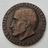 Renner Kálmán : A szép magyar beszédért Győr Kazinczy portrés bronz érem