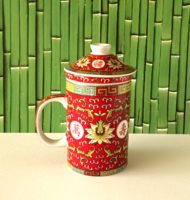 GYÓGYTEA KÉSZÍTŐ KELETI PORCELÁN TEÁS BŐGRE PORCELÁN SZÜRŐ BETÉTTEL ÉS FEDÉLLEL