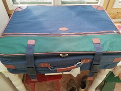 Bőrönd 50*75 cm-es, 25 cm magassággal