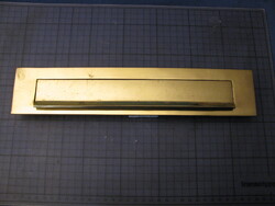 Nagyméretű levélbedobó, új, réz öntvény védőlakkal