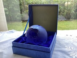 Kék, matt kristály üveg földgömb papírnehezék