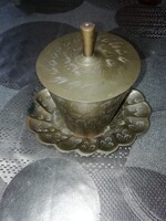 Réz cigaretta, és hamutartó szép darab.SOK AUKCIÓ AKCIÓ VEGYE VIGYE TÖBB SZÁZ TERMÉK