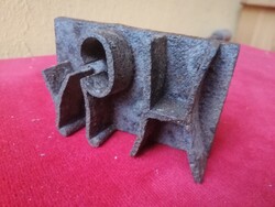 Billog, H GY monogram, régi öntöttvas billog. 10 x 5 cm.