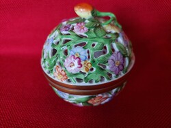 HERENDI porcelán áttört mintás kézzel festett cukortartó