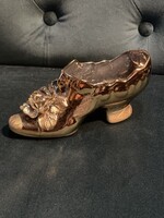 Csillogó-villogó arany cipő, porcelán