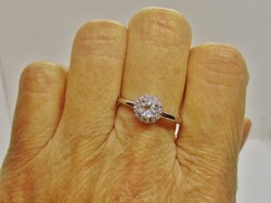 Szép ezüst  gyűrű akvamarin kővel és fehér církóniákkal