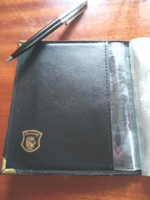 Bőr képtartó a 60 -as évekből .Richards jelzéssel