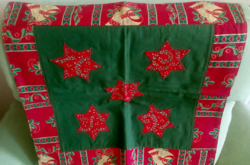 Patchwork kétoldalú terítő, csillag-télapó mintával