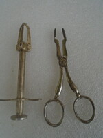 2 db antik kockacukor szedő fémből