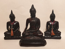 Három Buddha szobor, műgyanta (resin), 21cm, 17cm