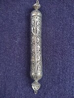 MEZUZAH és TÓRAMUTATÓ