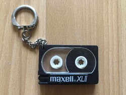 Maxel kazettás kulcstartó