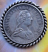 Díszkeretes Mária Terézia-tallér XX. sz. 30 mm.