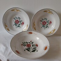 3db búzavirágos  Kerámia fali tányér Wilhelmsburgi és Hollóházi