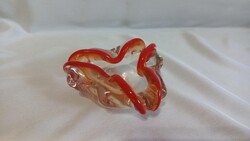 Muránói hamutál/kínáló piros díszítéssel a szélén