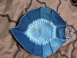 Housing kinálló levéltál