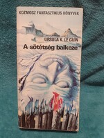 A sötétség balkeze - Ursula K. Le Guin - Kozmosz Fantasztikus Könyvek