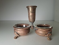 Antik üvegbetétes oroszlánlábas asztali fűszertartó sótartó