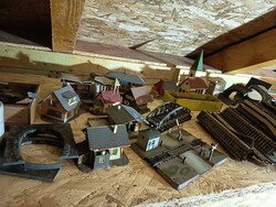 Marklin mozdonyok sínek terep tárgyak retró.