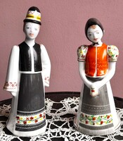 VITRINBŐL:Matyó lány és fiú Hollóházi porcelán