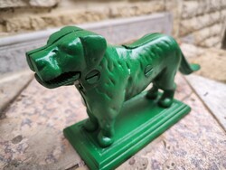 Art Deco , Retro stílusú fém Diótörő mogyoró törő Kutya szobor. Ajándék ötlet hasznàlatra dekoráció