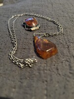 Vintage réz bross borostyánnal és nyaklánc borostyán medállal