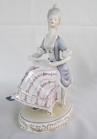 Hollóházi porcelán barokk hölgy kottát olvasó nő