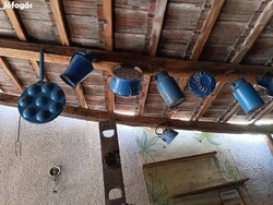 Kék zománc edények zománcos tejes vizes kanna kuglóf sütő tarkedli sütő gyűjteményből