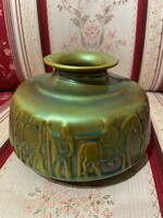 Zsolnay eozin jelenetes kis váza…gyönyörű színekkel..