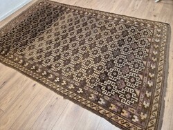 BELUDJ szőnyeg, 273x178 cm