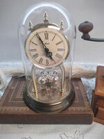 Hermle forgóingás óra üvegbúrával