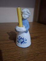 Porcelán gyertyát tartó lány, angyal. 13,2 cm. Hibátlan.