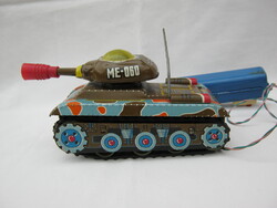 Lemezjáték játék tank harckocsi