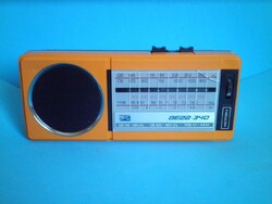 Retro Orosz Vega 340 tranzisztoros rádió