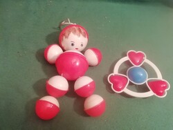 Régi baba és csörgő