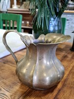 Antik fém kancsó
