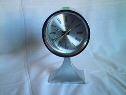 Rhythm asztali ébresztős óra Japán