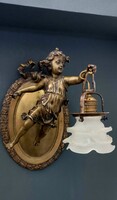 Antik puttó, gyermek szobros alakos falilámpa falikar rózsa búrával