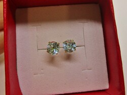 Gyönyörű  9kt aranyfülbevaló kéktopáz kövekkel