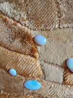 ÁRON ALUL! AUSZTRÁL OPÁLKŐVEK  MÉRETEK:0,7CM, 1,2 CM, 1,5 CM