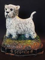 Antik festett öntöttvas kutya szobor, kerti dekoráció