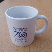 Hetven éves a szolnoki Damjanich János múzeum - emlék csésze, bögre, pohár, Szolnok