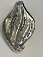 Muránói üveg medál ezüst és bronz lemezkékkel díszítve, 7 x 4 cm