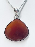 Karneol medál ezüst keretben