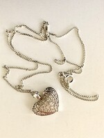 Ezüst nyaklánc ,szív medállal!