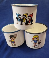 Retro zománcos bögre csomag Billy a sportos bokszoló ,kosarazólány és pingvinek