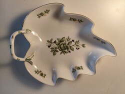 Hollóházi Erika mintás kínáló