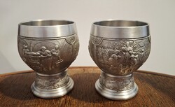 Ón , SKS ARTINA  Zinn ,  boros kehely , pohár párban 3 jelenettel  9 cm
